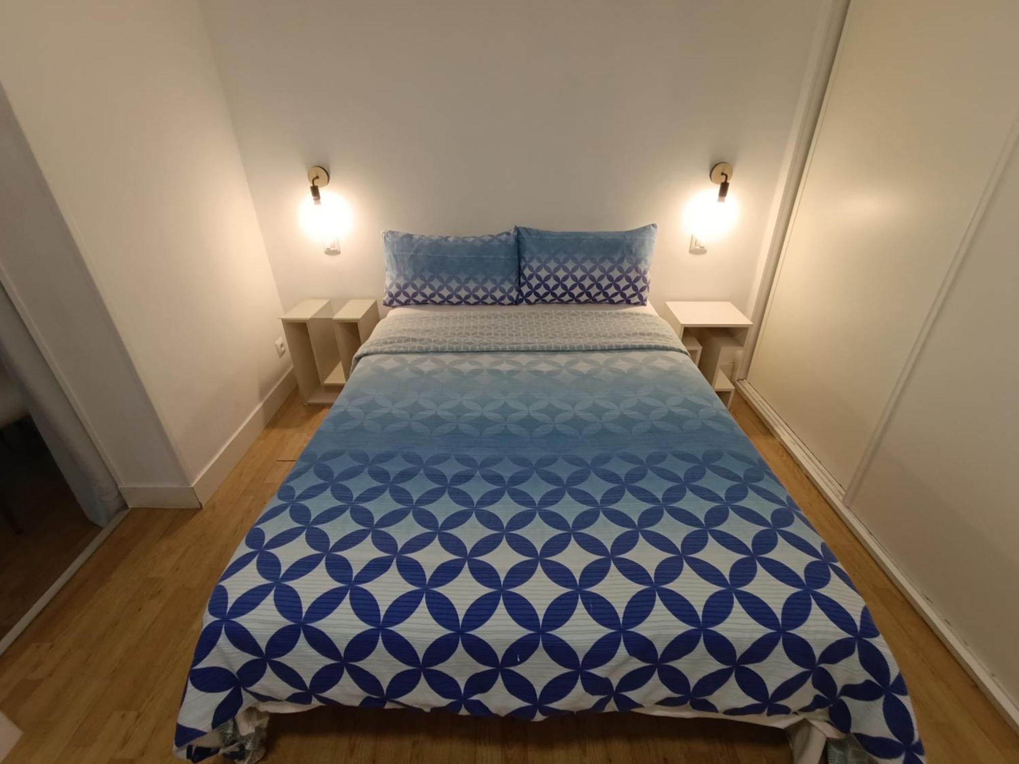 Apartamento En Huertas Мадрид Екстериор снимка